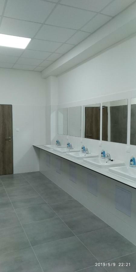 White Coral Club Hostel Кошице Екстериор снимка