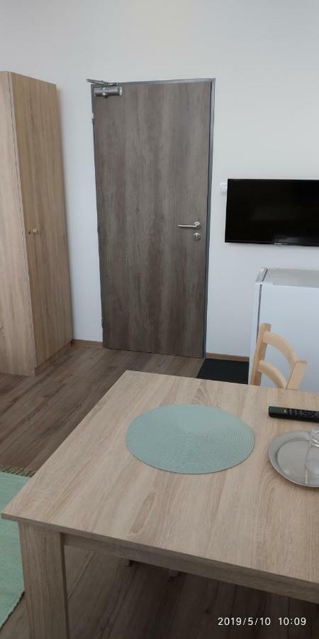 White Coral Club Hostel Кошице Екстериор снимка