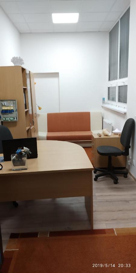 White Coral Club Hostel Кошице Екстериор снимка